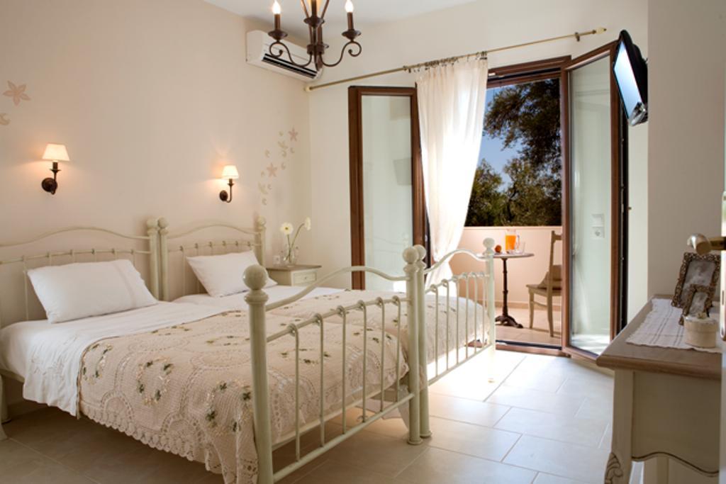 Kores Villas Nydri  Room photo